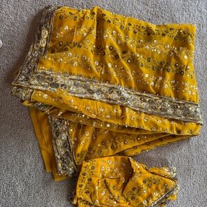 Saree